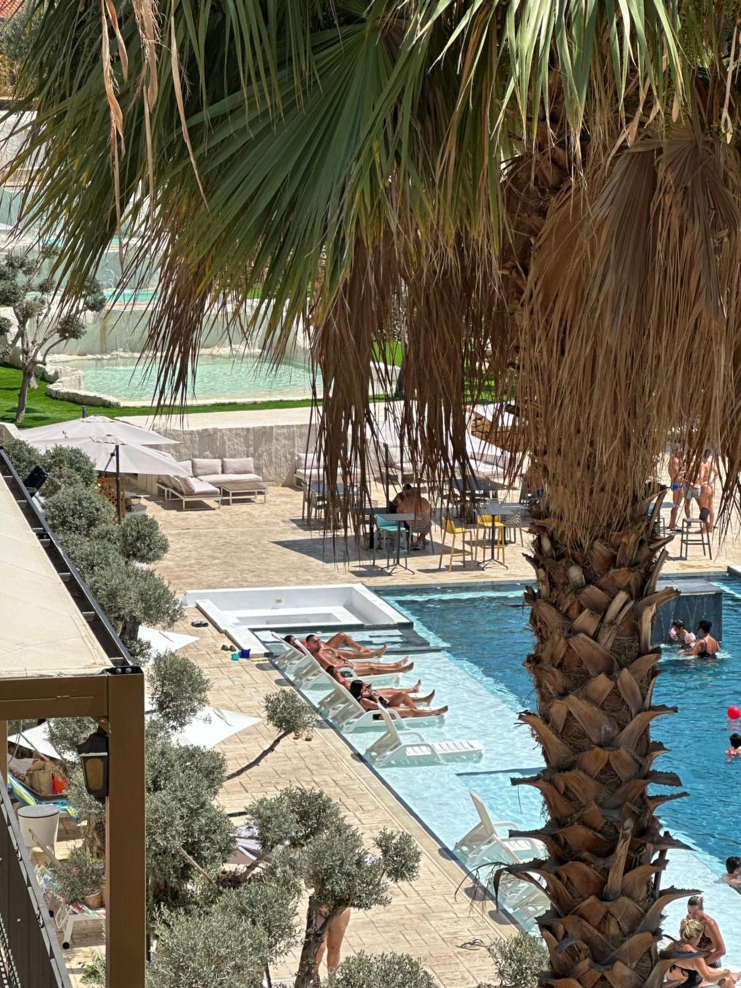 Resort Al Balhara Suites & Spa Palermo Exteriör bild